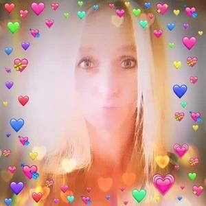 Meet your Posher, Alisha